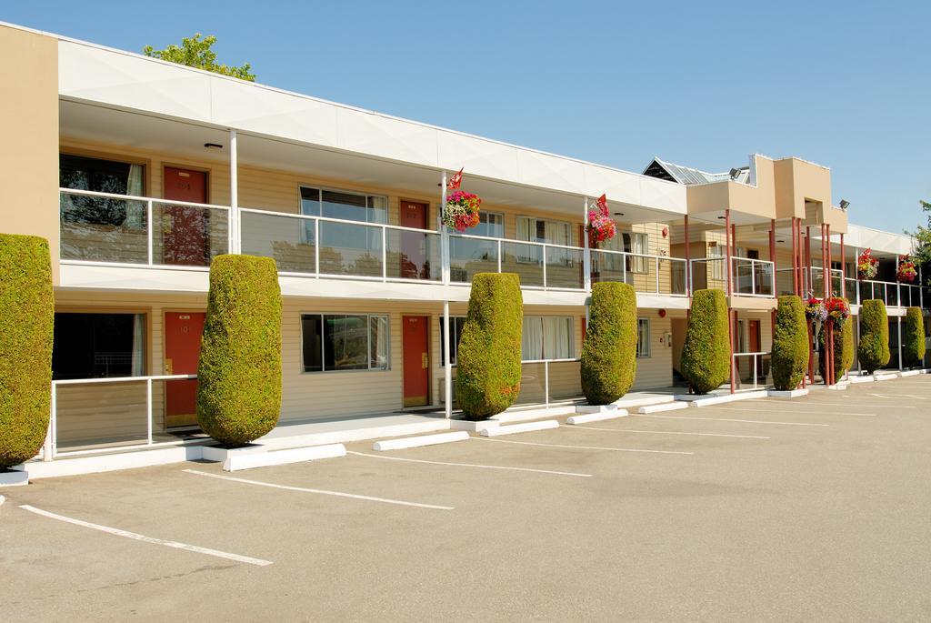 Grouse Inn West Vancouver Exterior foto